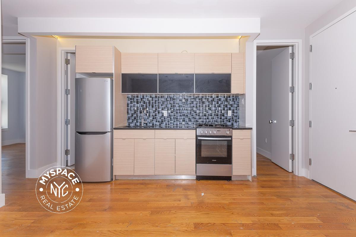 462 Pulaski Street Brooklyn, NY 11221  Unit 2B