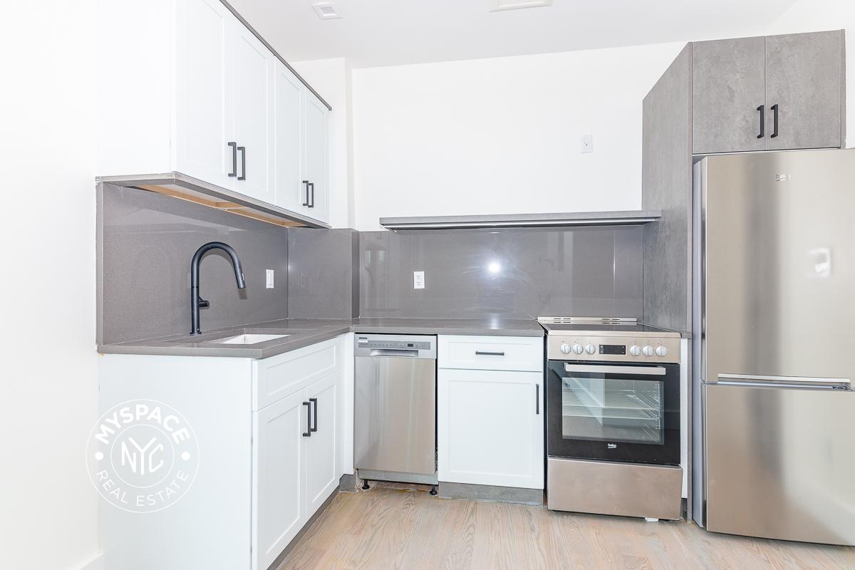 2911 Albemarle Rd Brooklyn, New York 11232 Unit 5F