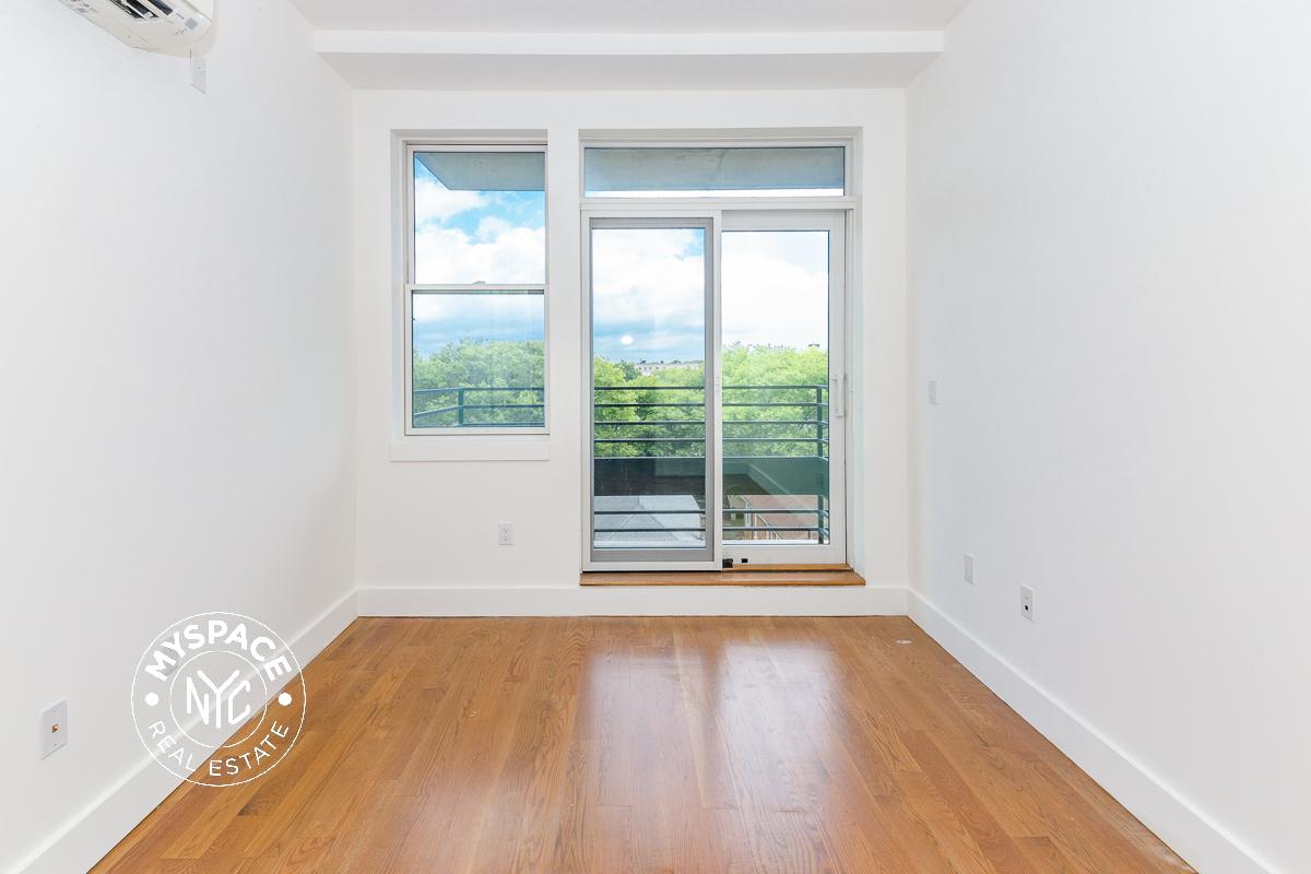 581 Ocean Pkwy, Brooklyn, NY 11218, USA Unit 4B