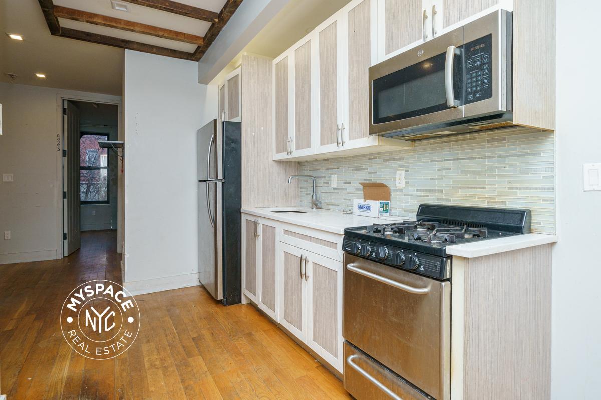 1631 St Johns Pl  Unit 2F photo 3
