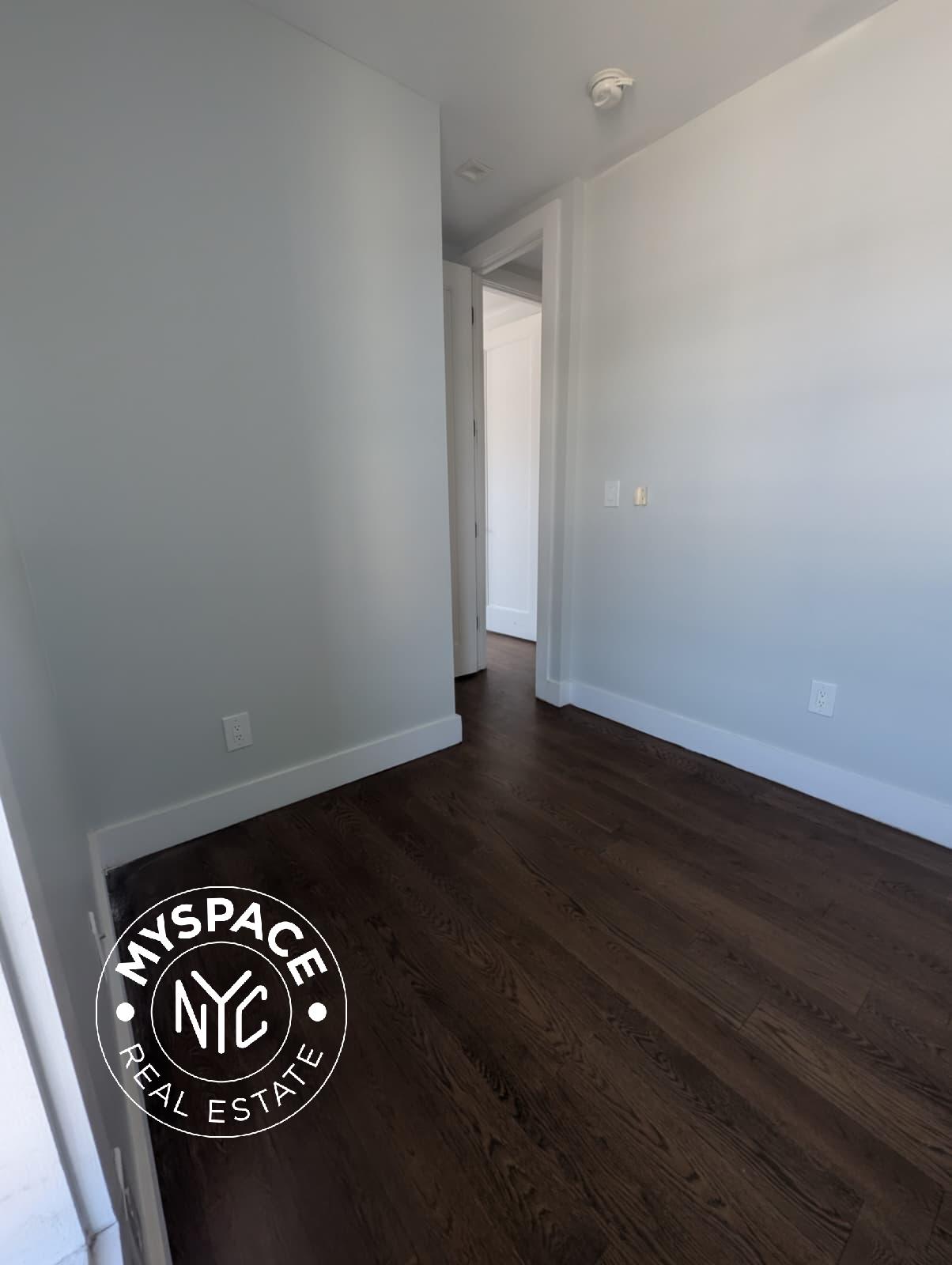 67-02 60th Street Unit 1 photo 2