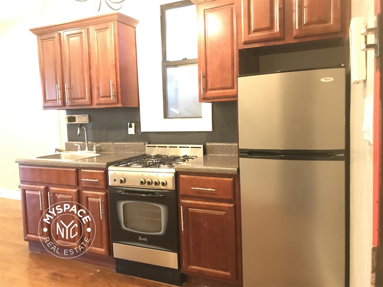 75 Jefferson Street, Brooklyn, NY 11206, USA Unit 3f photo 2