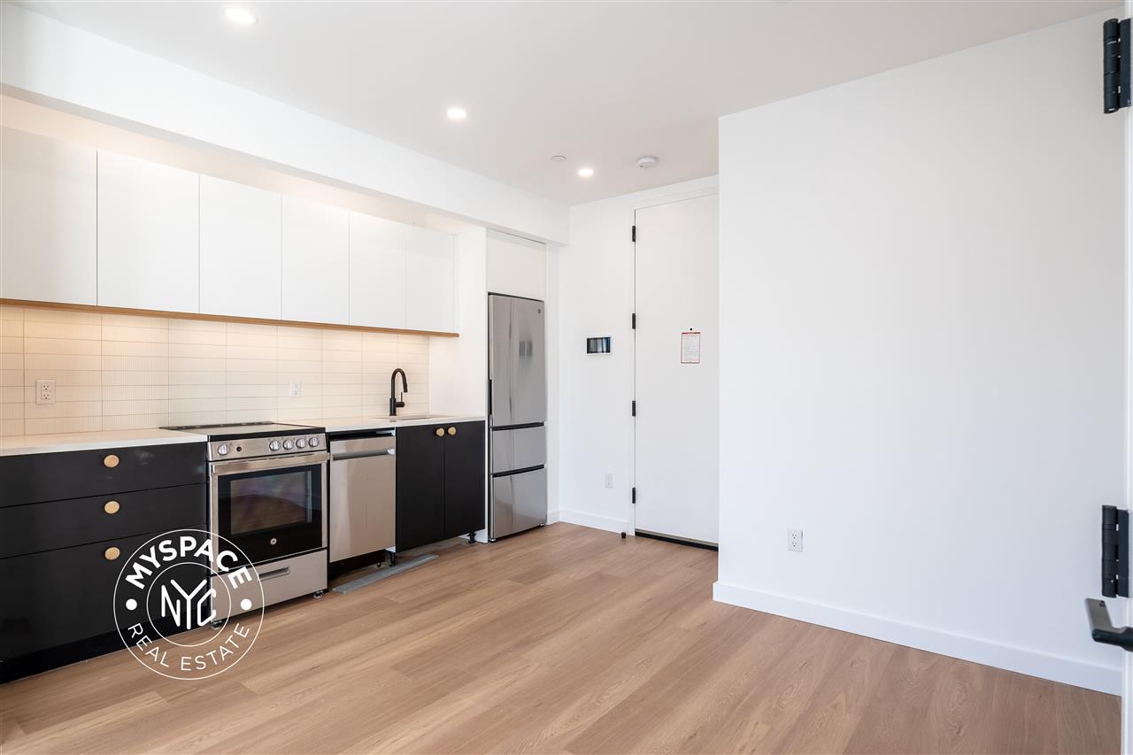 654 Madison Brooklyn, NY 11238 Unit 4H
