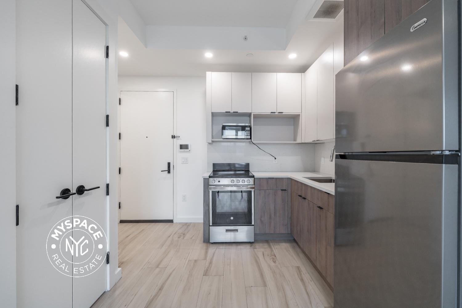 2718 Church Avenue Unit 2A photo 4