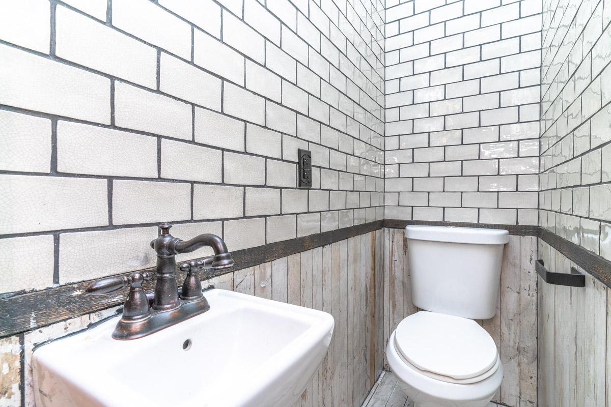 208 Starr Street, Brooklyn, NY, United States Unit 2R photo 4