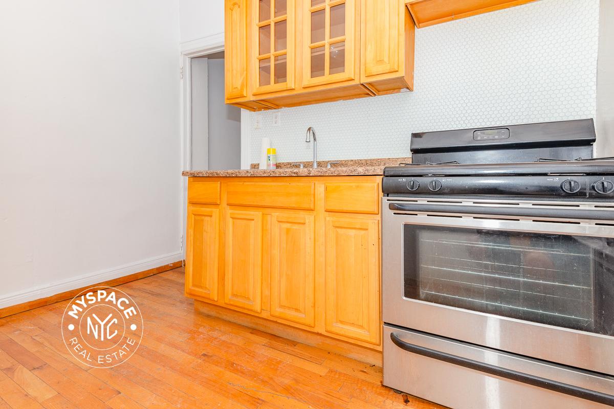 228 S 3rd St, Brooklyn, NY 11211, USA Unit B3 photo 5
