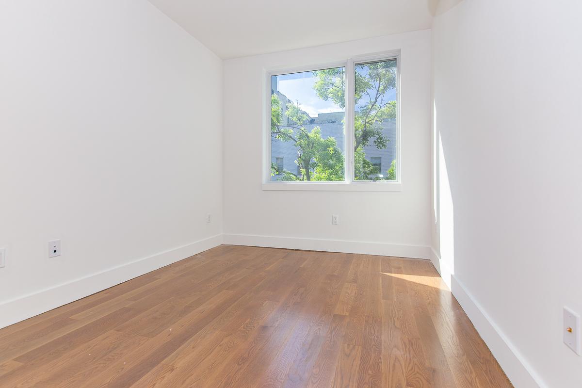 242 Newkirk Ave, Brooklyn, NY 11230, USA Unit 2F photo 2