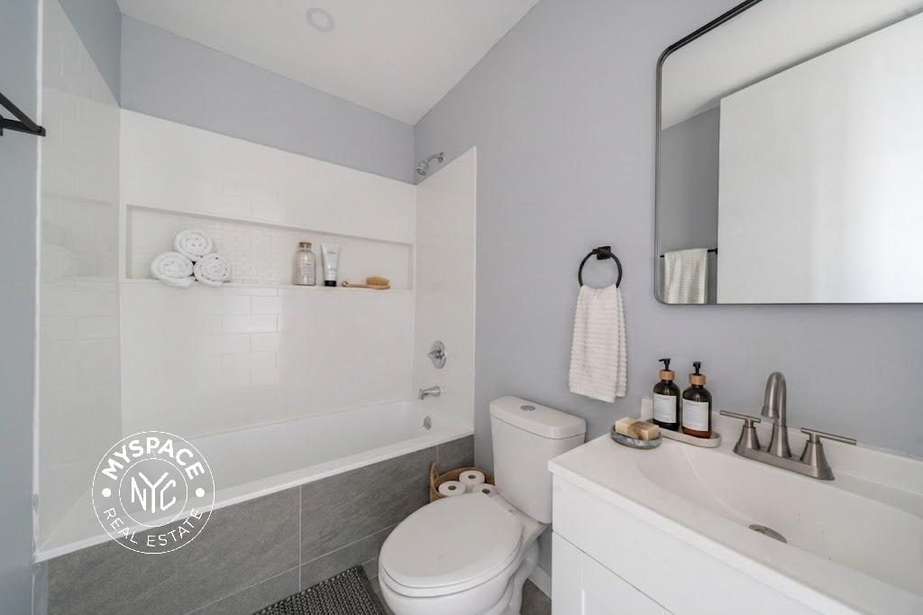 3509 Farragut Road, Flatbush, Brooklyn, NY, 11210 Unit 3A photo 5