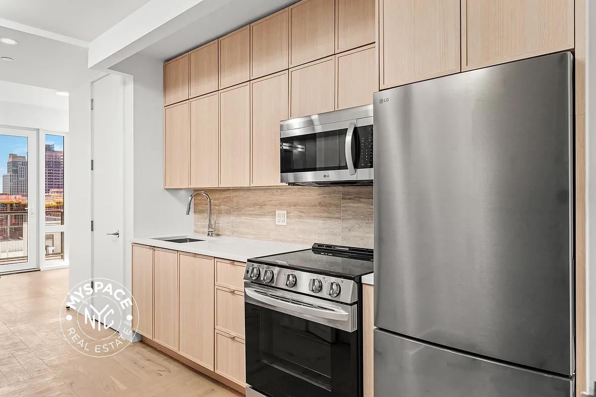 526 Baltic Street Unit 3d
