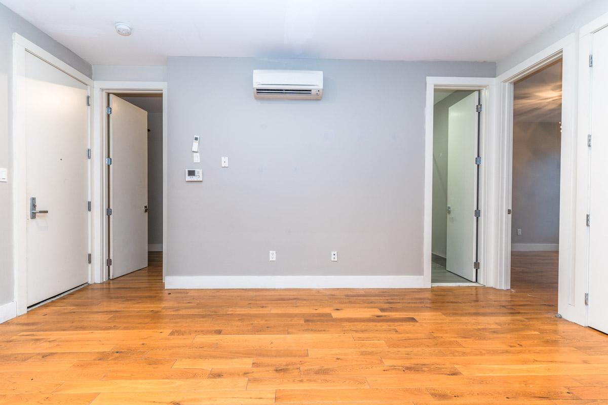 348 St Nicholas Ave Unit 5b photo 2