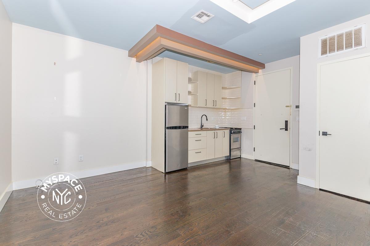 854 Greene Ave Unit 3A