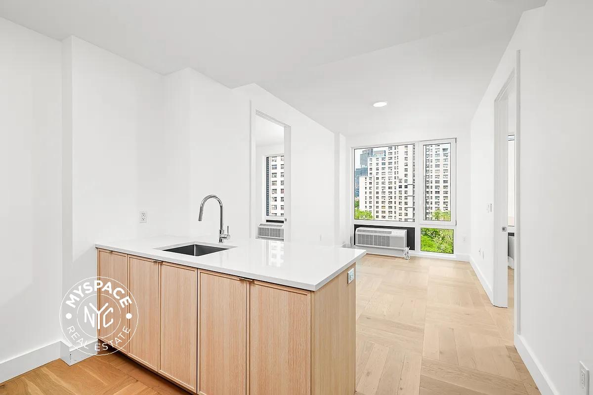 526 Baltic Street Unit 2H