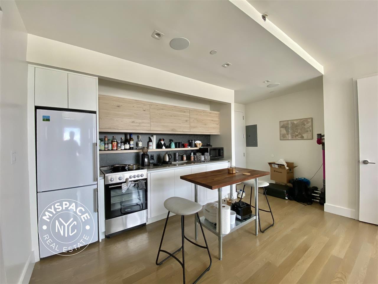 1068 Fulton St Unit 3C photo 5