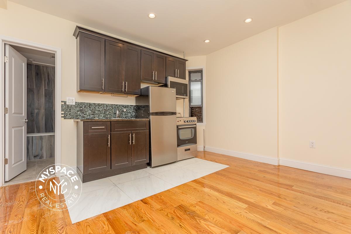 24 Rogers Avenue, Brooklyn, NY, United States Unit 1C photo 2