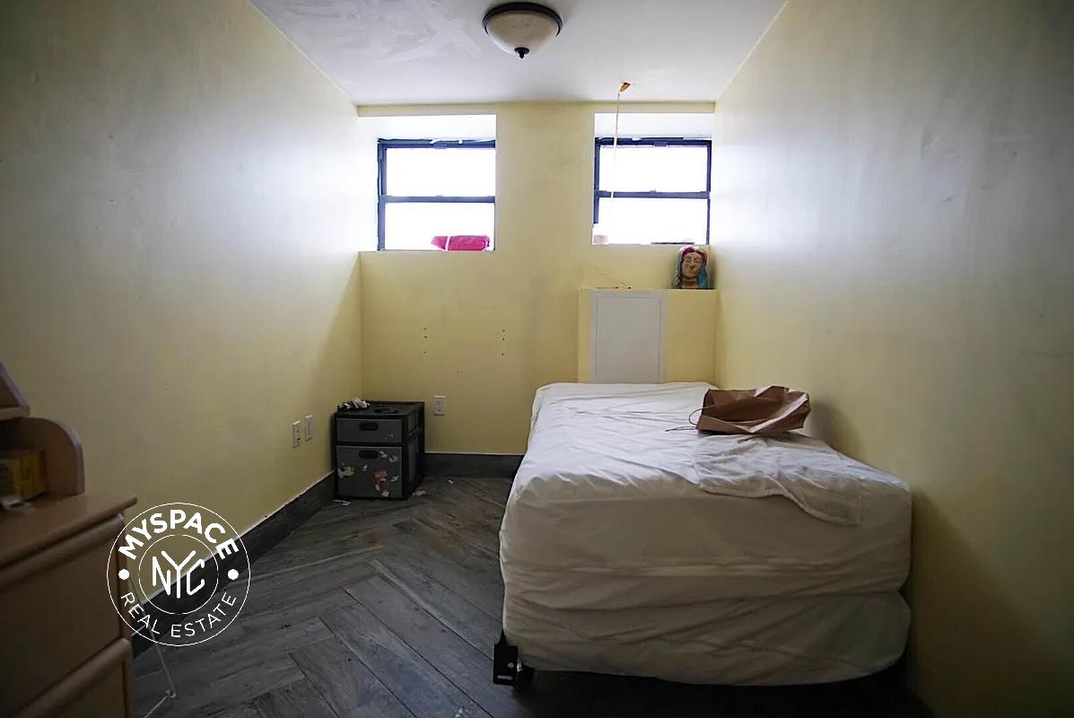 129 Putnam Ave, Brooklyn, NY 11238, USA Unit 1R photo 4