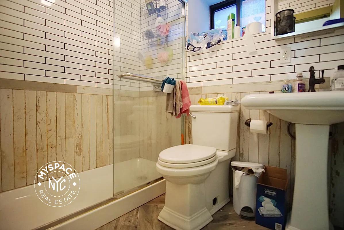 129 Putnam Ave, Brooklyn, NY 11238, USA Unit 1R photo 5